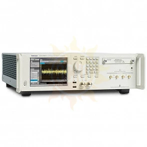 Фото TEKTRONIX AWG70001A