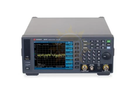 Фото Keysight N9322C