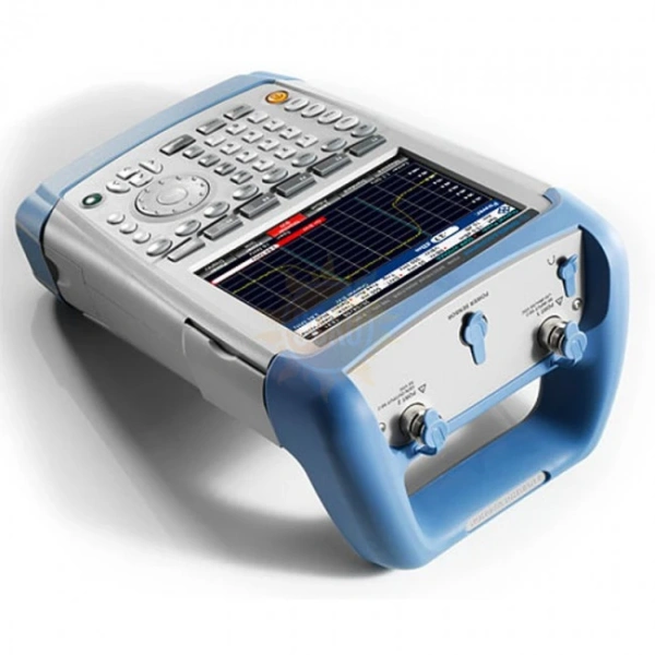 Фото Rohde & Schwarz FSH13 (с предусилителем)