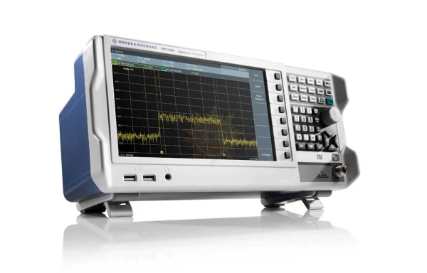 Фото Анализатор спектра FPC1000