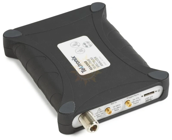 Фото Tektronix RSA306B - анализатор спектра