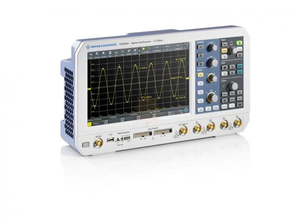 Фото RTB2004 — цифровой четырехканальный осциллограф