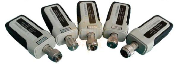 Фото Преобразователь измерительный АКИП-781702E